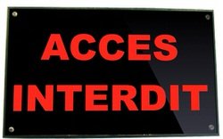 panneau lumineux acces interdit retroeclaire